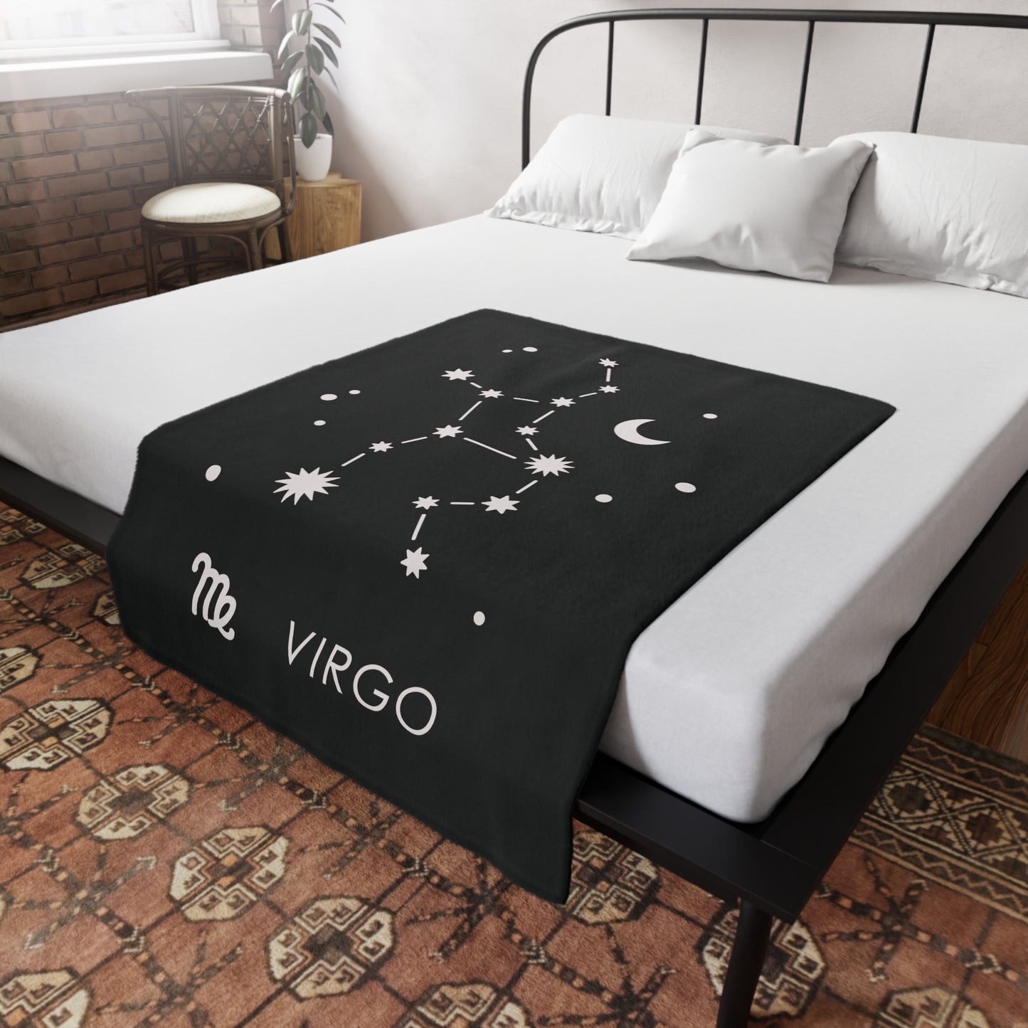 Virgo Star Map Plush Fleece Blanket - black