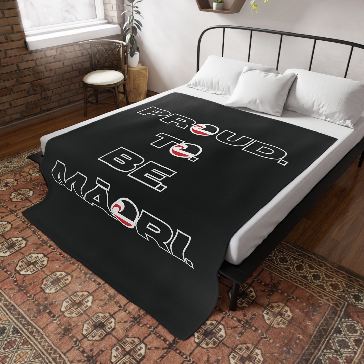 Proud. To. Be. Māori. - Black Plush Fleece Blanket