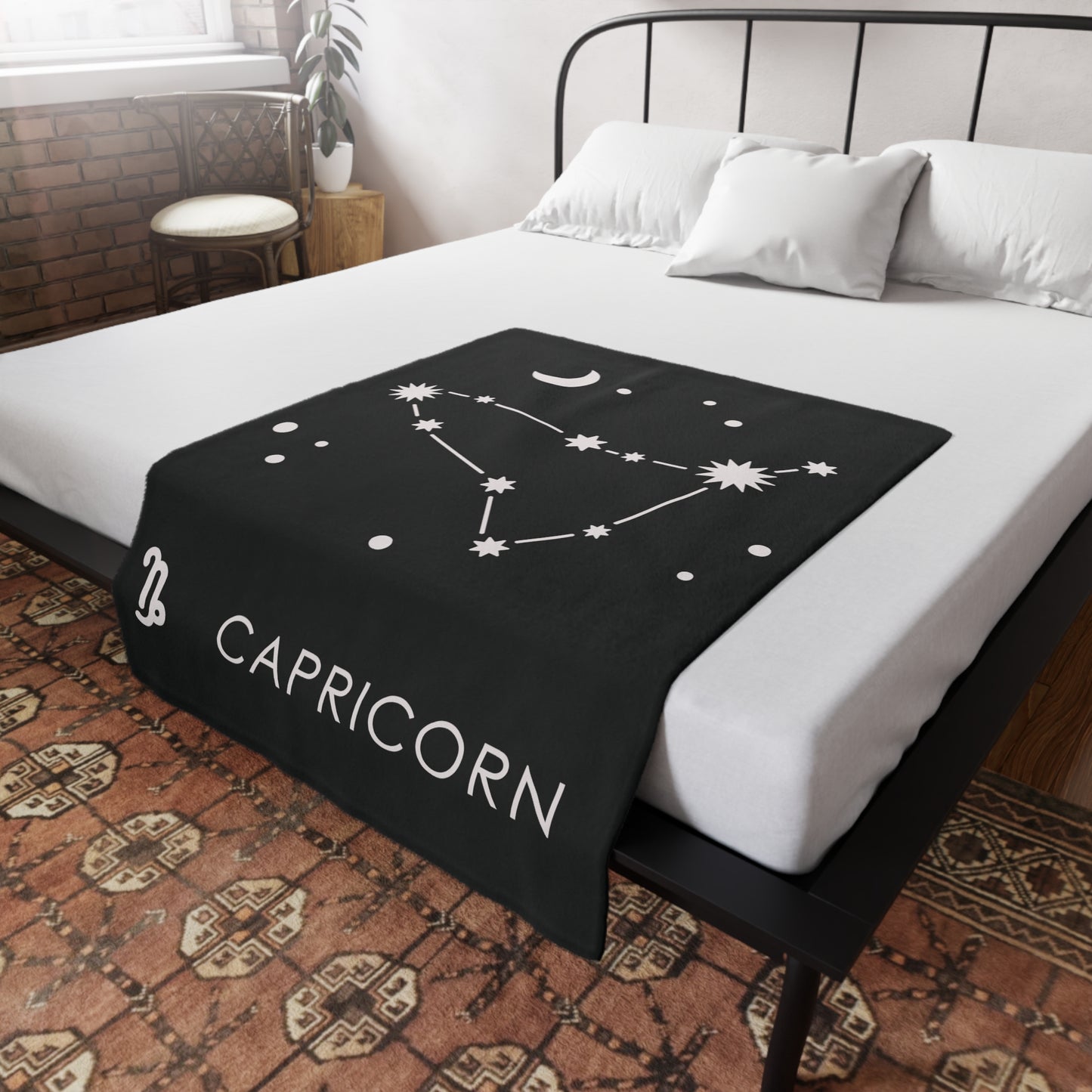 Capricorn Star Map Plush Fleece Blanket - black