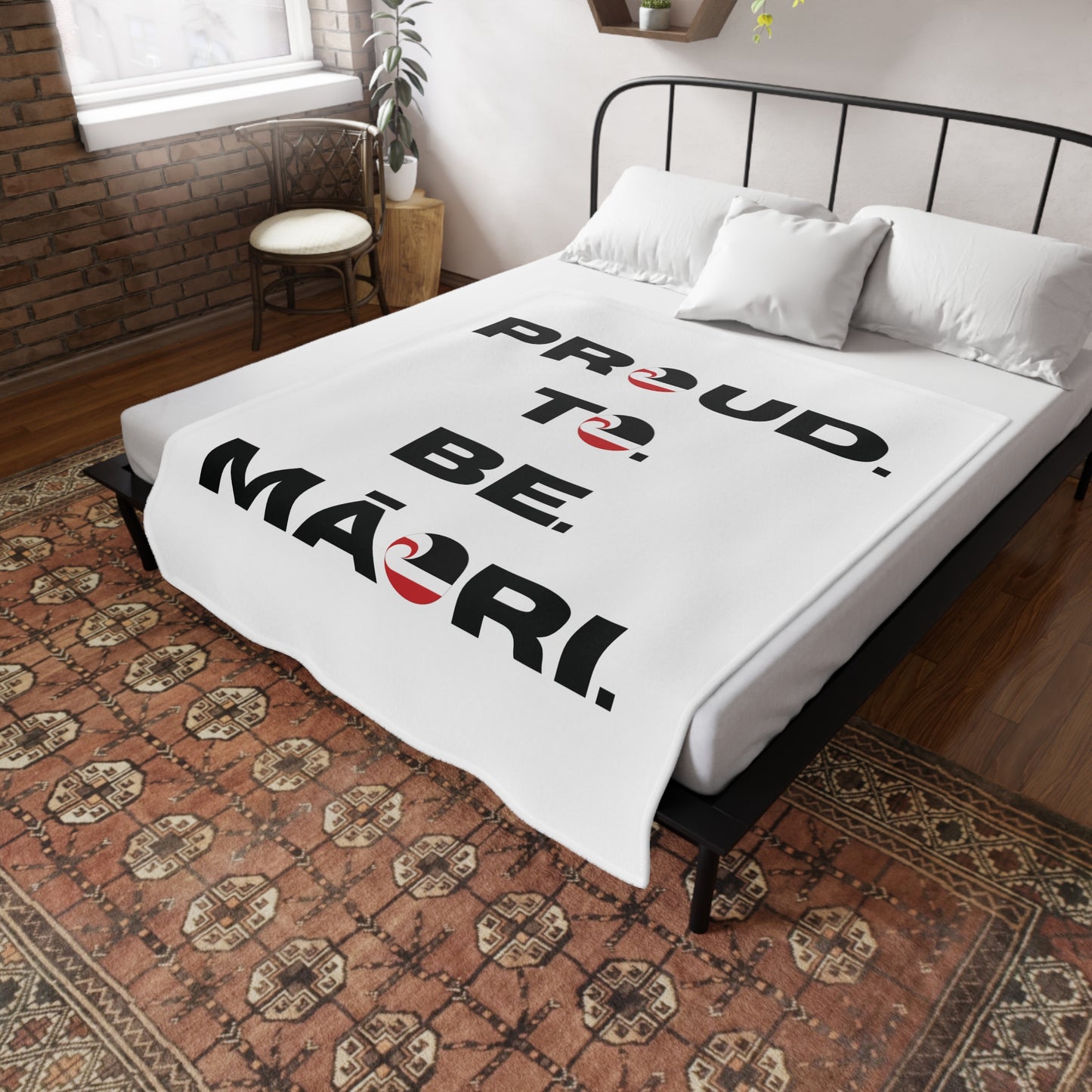 Proud. To. Be. Māori. - White Plush Fleece Blanket