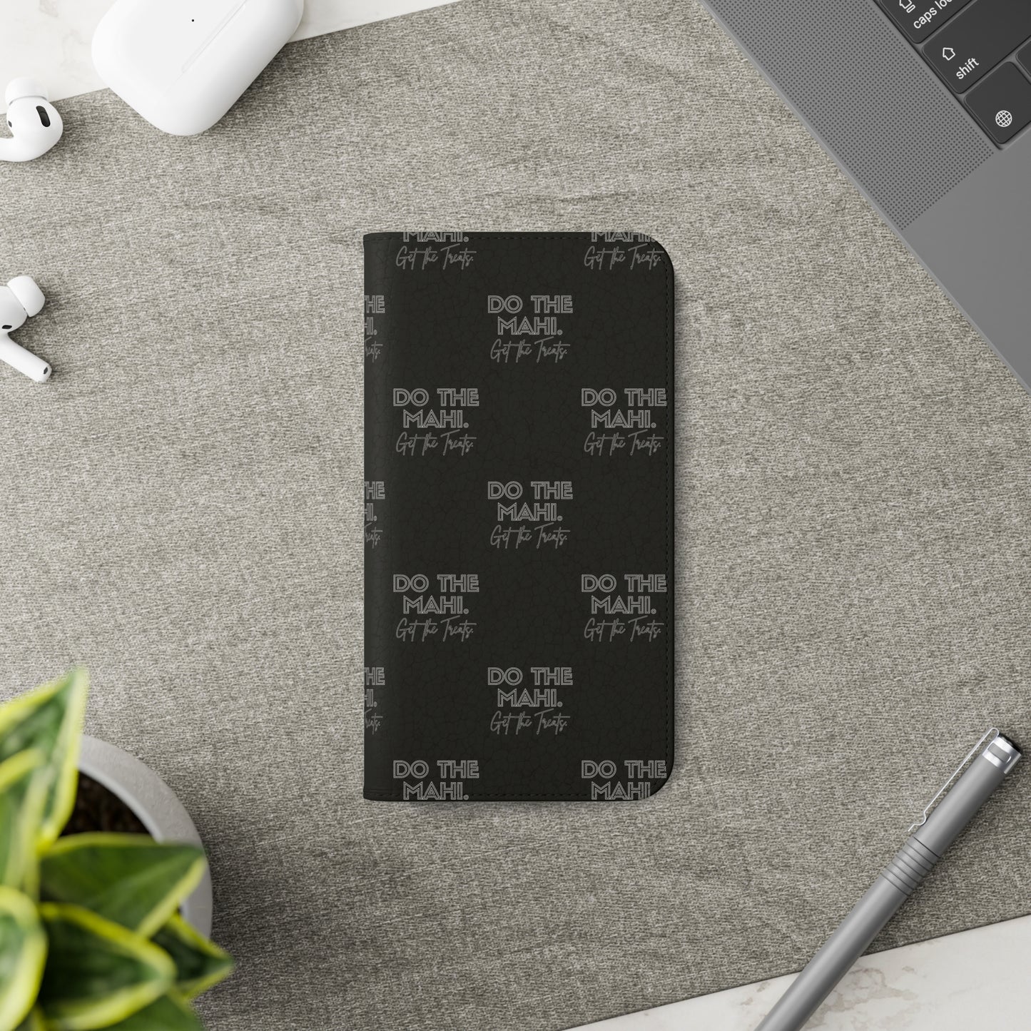 Do The Mahi. Flip Cases for iPhone/Samsung - black