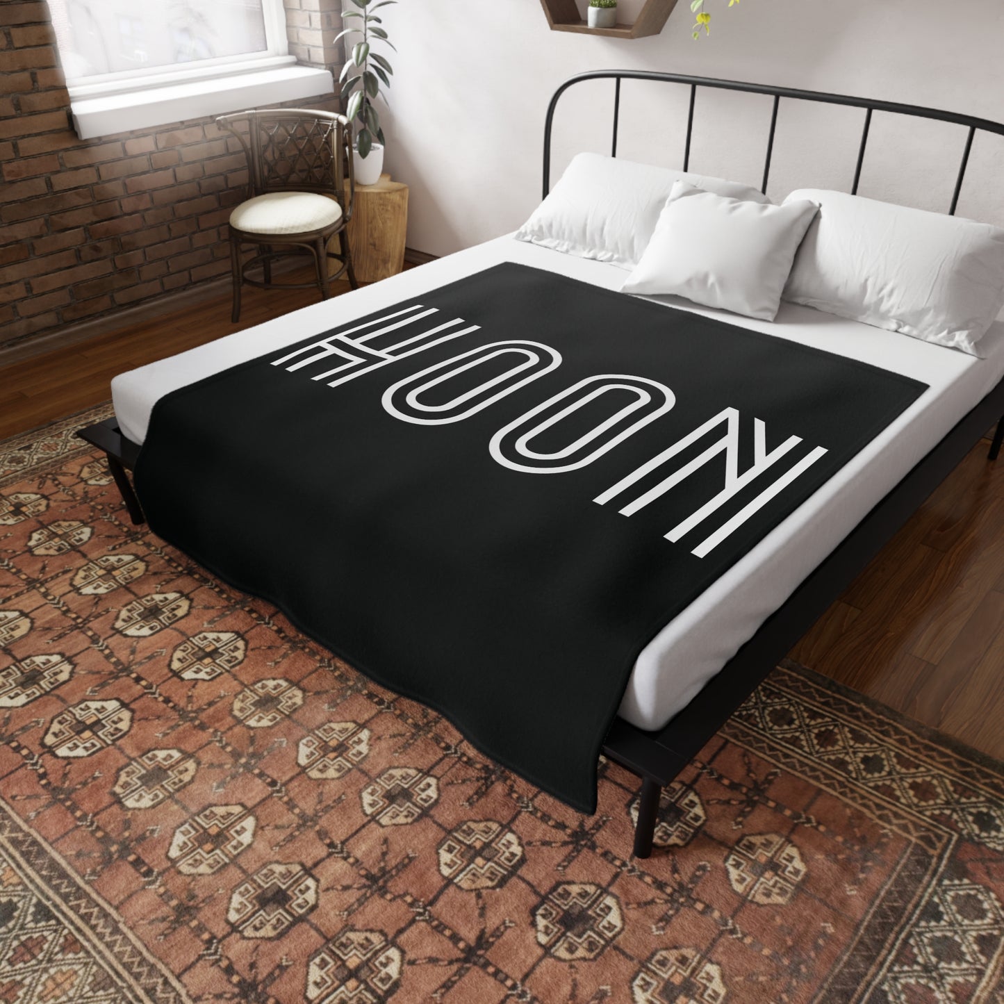 HOON Plush Fleece Blanket - Black