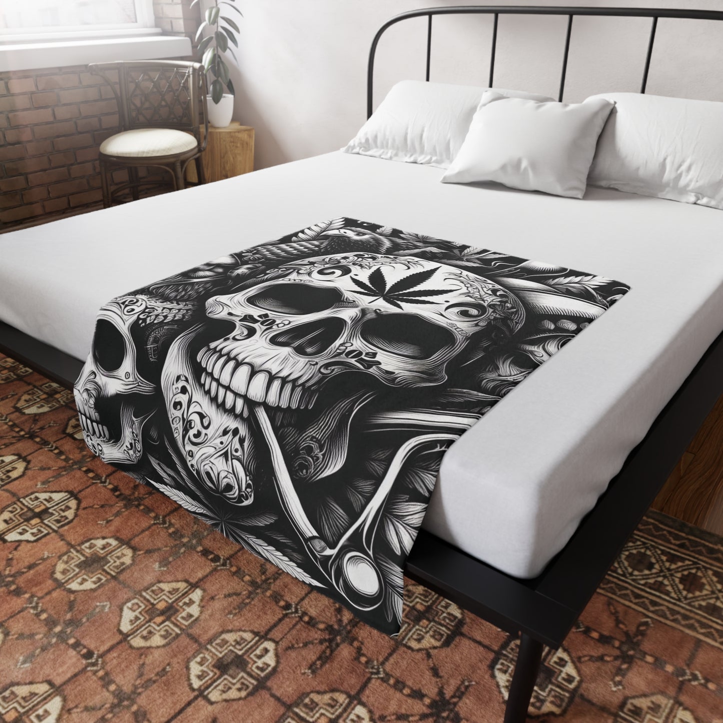 Skull & Pipe Plush Fleece Blanket - Black & White