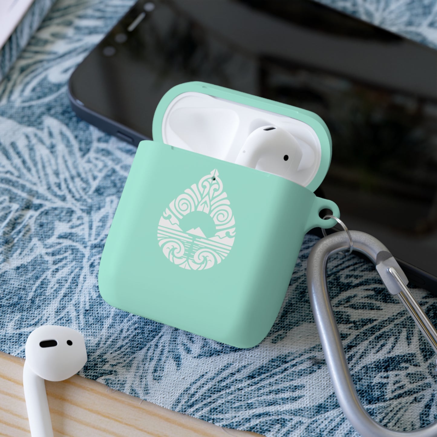 White Teardrop Mountain AirPods/AirPods Pro Case Cover